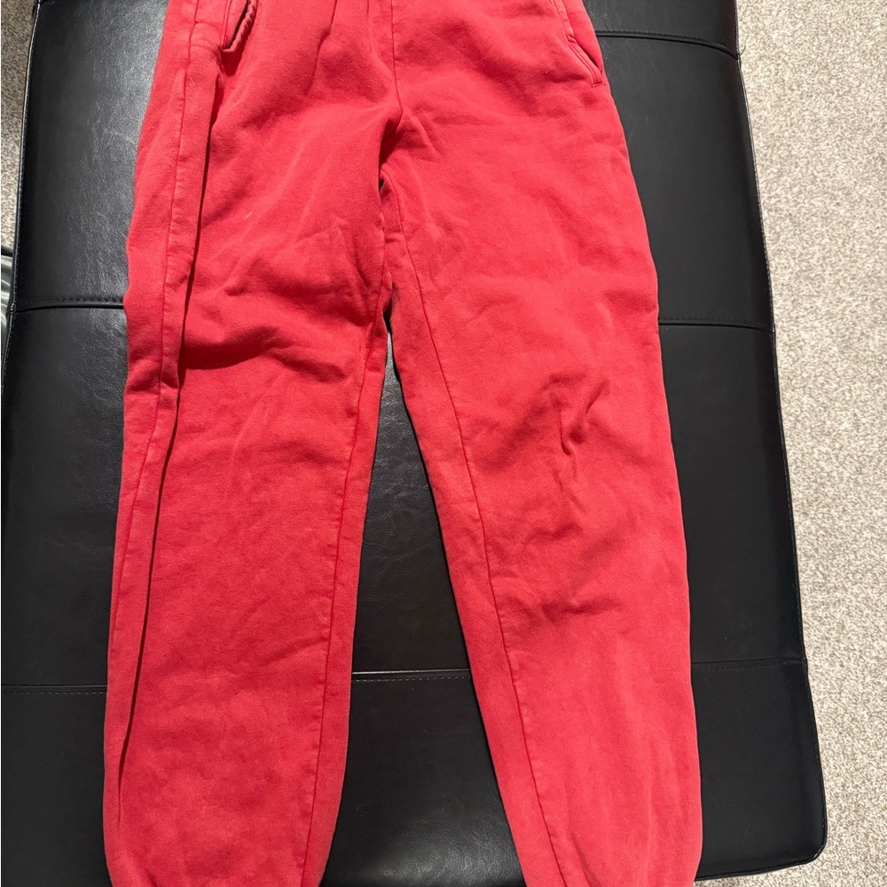 GAP Red set - Picture 3 of 10